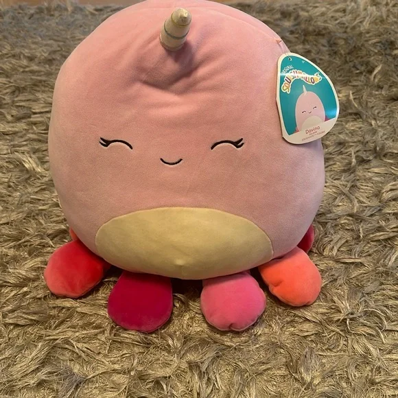 Rare Squishmallow Davina - Picture 2 of 4